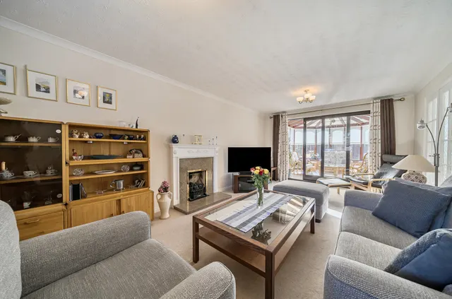 Photo 3 — Raeburn Way, College Town, Sandhurst, Berkshire, GU47 0FH