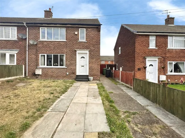 Rutland Crescent, Harworth, Nottinghamshire, DN11, photo 1