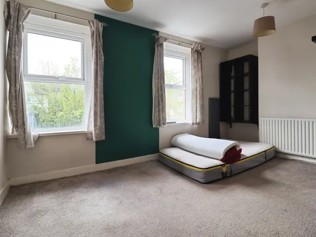 Mill Road, Cardiff, CF5, photo 3