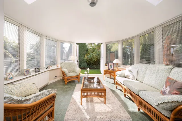 Kempsfield, Devizes, SN10, photo 3
