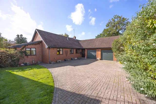 Kempsfield, Devizes, SN10, photo 1
