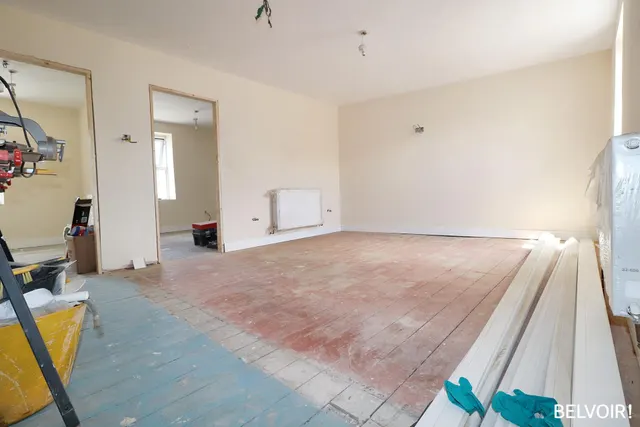 Cowbridge Road, Pontyclun, CF72, photo 2