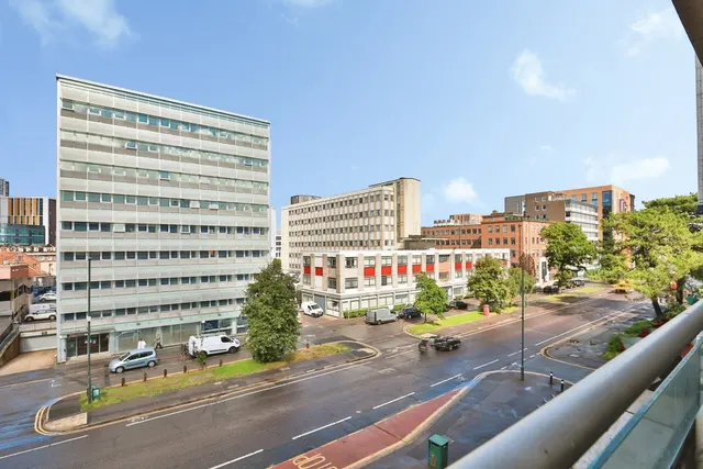 Christchurch Road, Bournemouth, BH1, photo 3