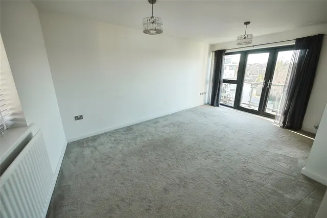 Photo 3 — Rollason Way, Brentwood, Essex, CM14