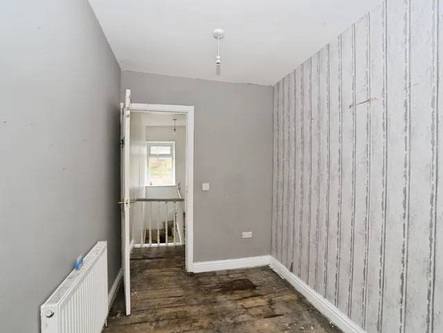 James Street, Ferndale, CF43, photo 3