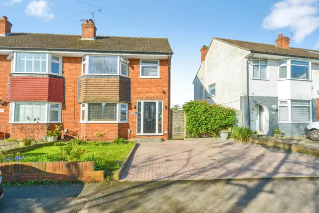 Churchgate, Waltham Cross, EN8, photo 1