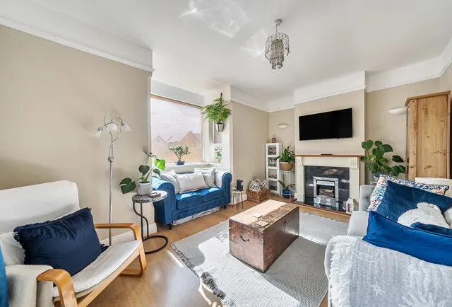 Photo 3 — Hucclecote Road, Gloucester, GL3 3TZ