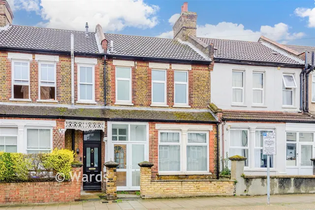 Churchfield Road, Welling, DA16, photo 1