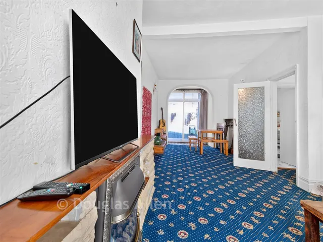 Fairlight Avenue, Woodford Green, IG8, photo 2