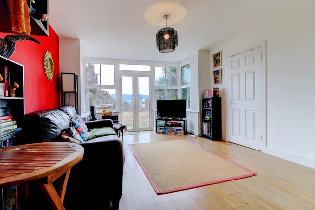 Priory Road, High Wycombe, HP13, photo 2