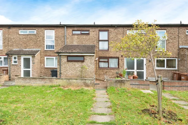 Canterbury Way, Stevenage, SG1, photo 1
