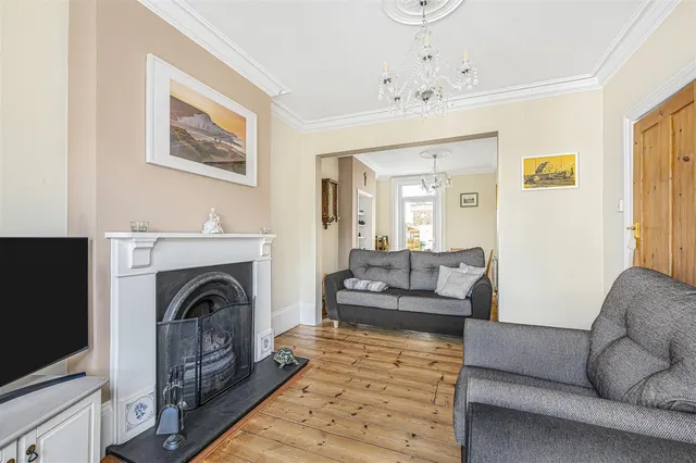 Blatchington Road, Seaford, photo 2