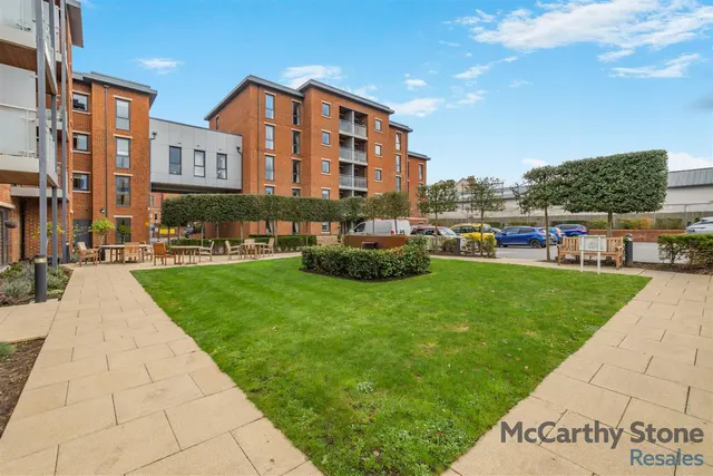 St. Johns Road, Tunbridge Wells, TN4, photo 1
