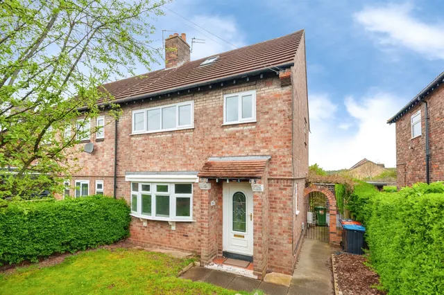 Weaver Crescent, Frodsham, WA6, photo 1