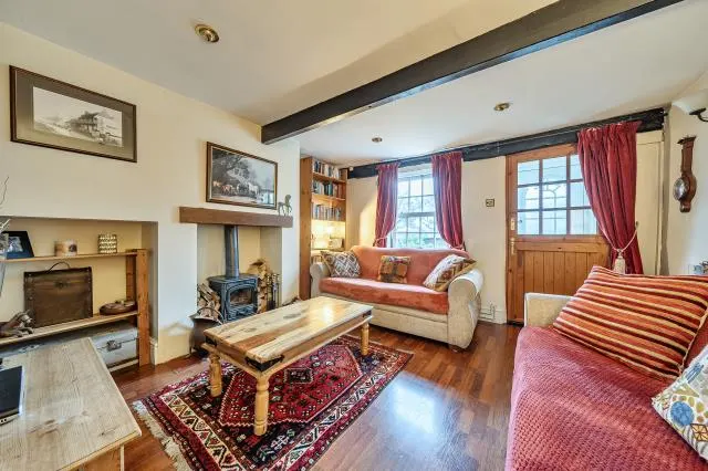 Broughton Crossing, Broughton, HP22, photo 2