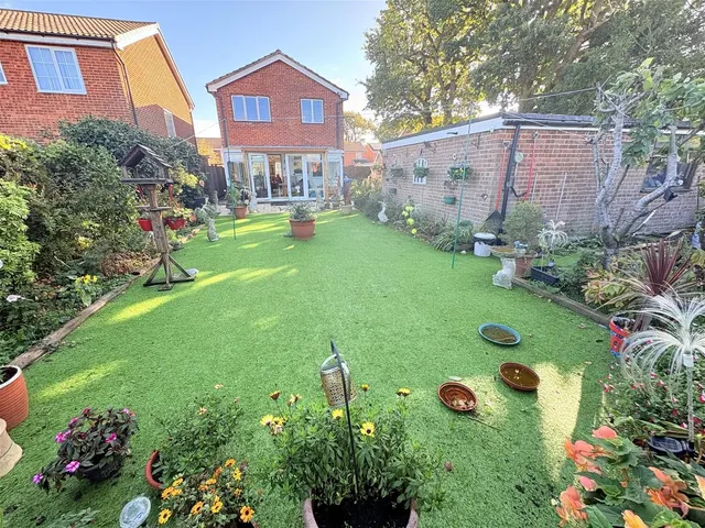 Ennerdale Road, Stubbington, photo 2
