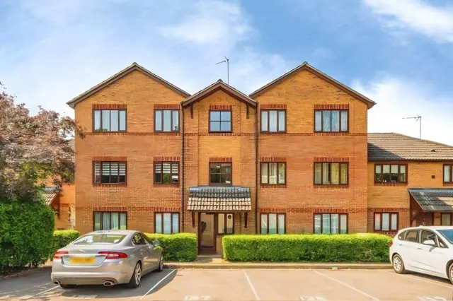 Parklands, Banbury, OX16, photo 1