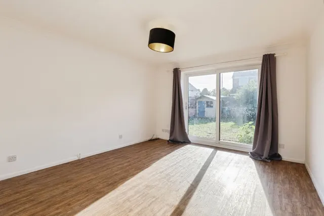 Thorpe Drive, Attleborough, NR17, photo 3