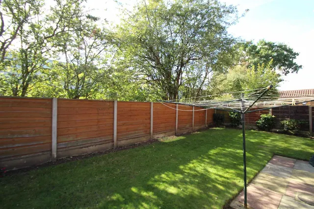 Pochard Drive, Broadheath, WA14, photo 2