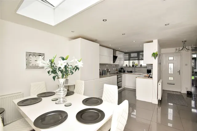 Photo 2 — Longfield Place, Maidstone, Kent, ME15