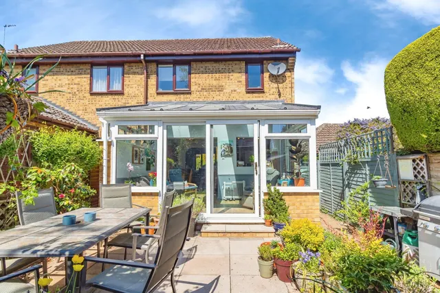 North Close, Milton Keynes, MK17, photo 1