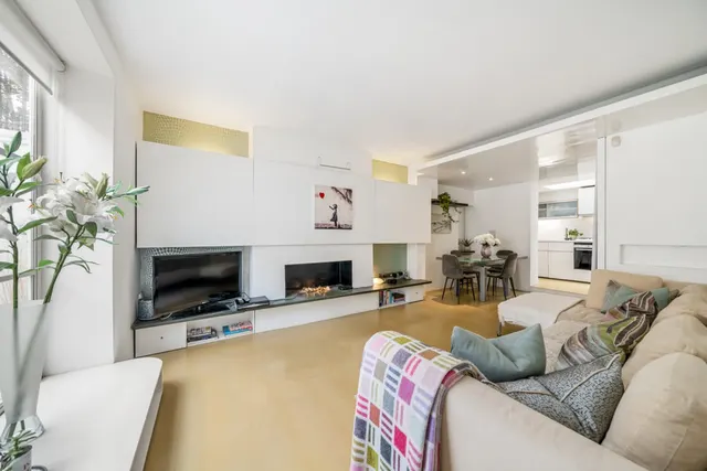 Ifield Road, Chelsea, photo 1
