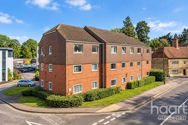 Lower Street, GU27, photo 2