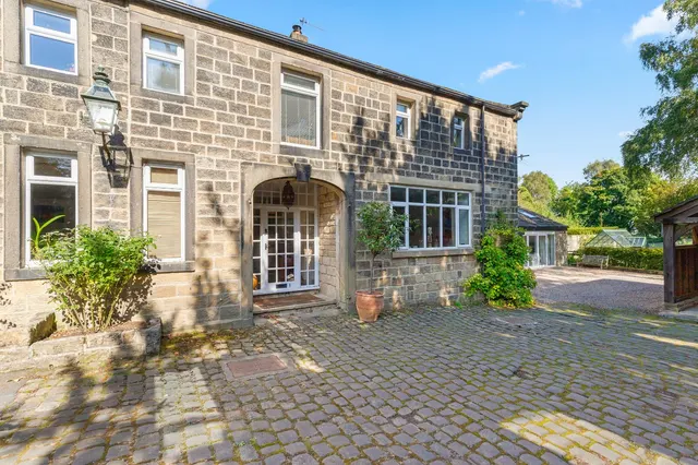 Moor Road, Burley Woodhead, LS29, photo 1