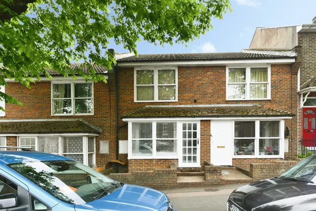 Coombe Road, Brighton, photo 1