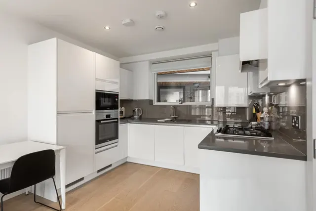 Norman Road, London, SE10, photo 3