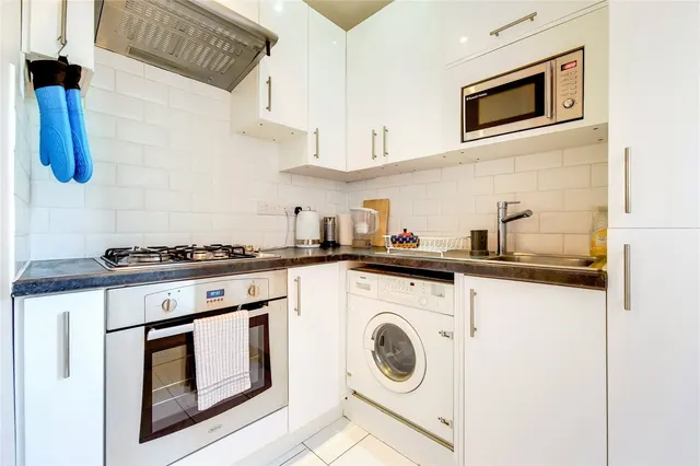 Langland Gardens, Hampstead, NW3, photo 2