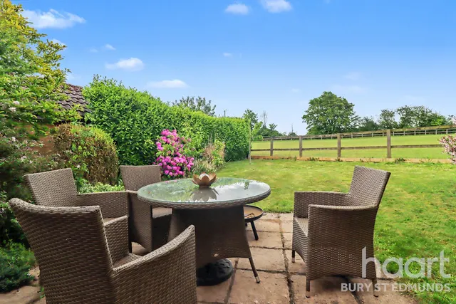Field Close, Drinkstone, IP30, photo 3