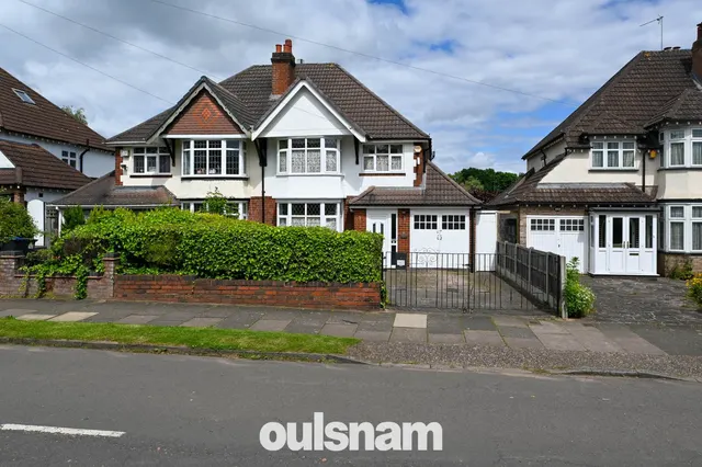 Tessall Lane, Northfield, Birmingham, B31 5ED, photo 1