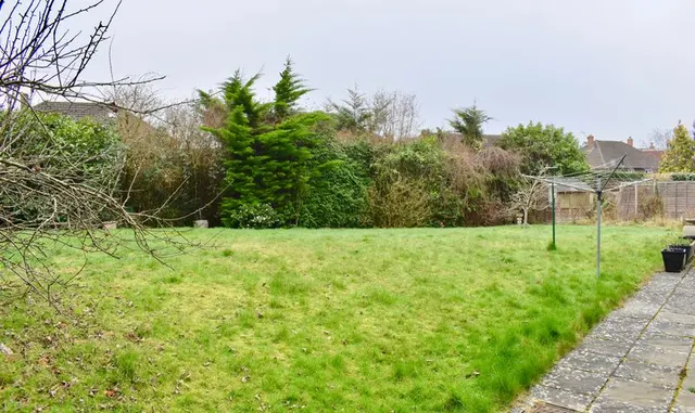 Pepys Close, Ashtead, KT21, photo 2