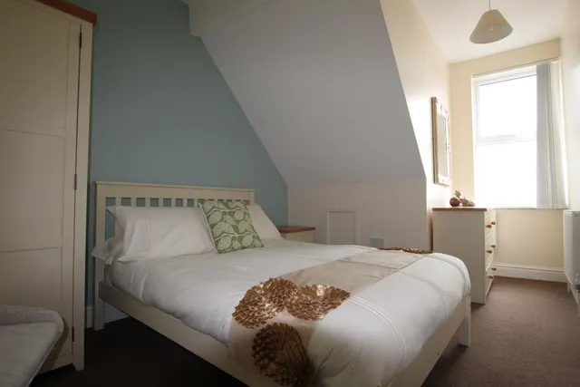 Borough Road, Burton upon Trent, DE14, photo 1