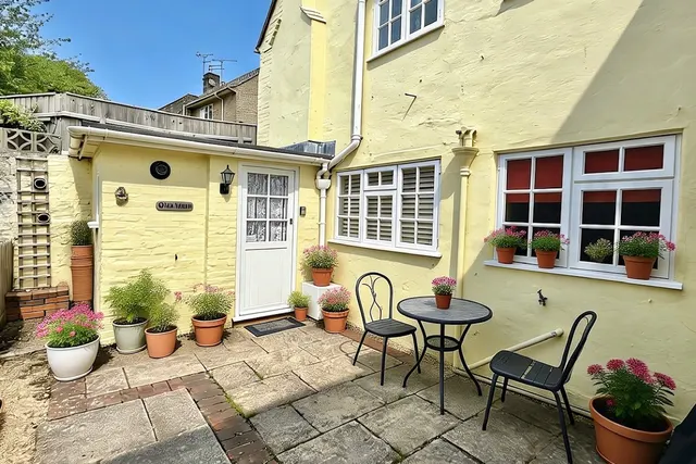 Southampton Road., Ringwood, BH24, photo 3