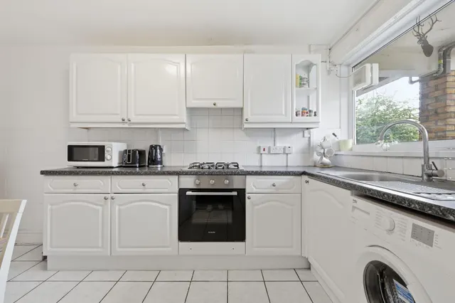Southern Grove, London, E3, photo 3