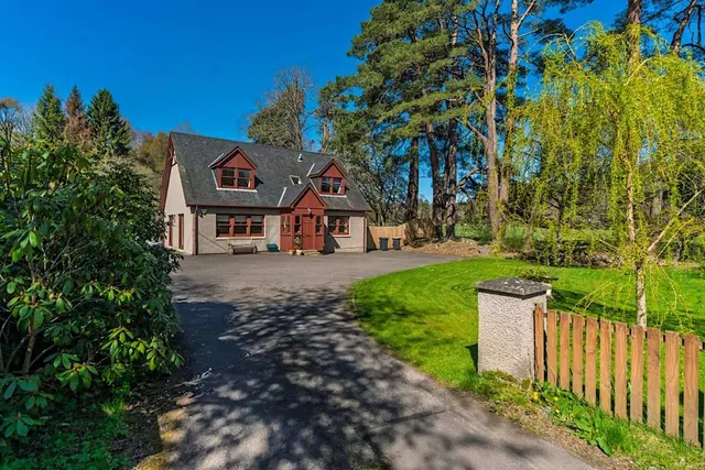 Tanglewood, North Trustach, Banchory, Aberdeenshire, AB31 4AT, photo 1