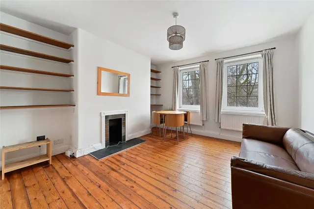Roman Road, Bethnal Green, E2, photo 1