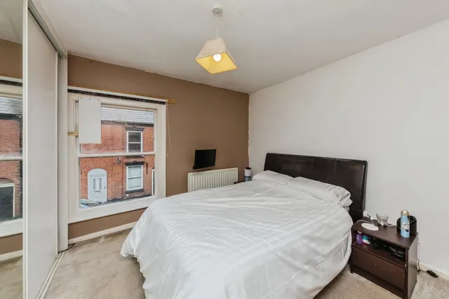 Photo 3 — Peel Street, MACCLESFIELD, Cheshire, SK11