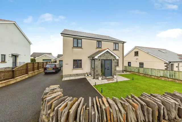 Bancffosfelen, Llanelli, SA15, photo 1