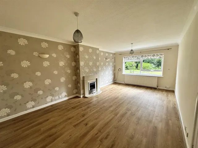 Photo 3 — Wellington Road Timperley, Altrincham WA15 7RH