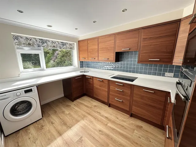 Photo 2 — Wellington Road Timperley, Altrincham WA15 7RH