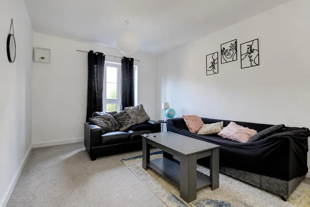 Newtown Road, Ashford, TN24, photo 2