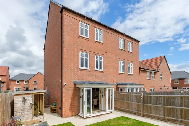 Evans Road, East Leake, LE12, photo 2