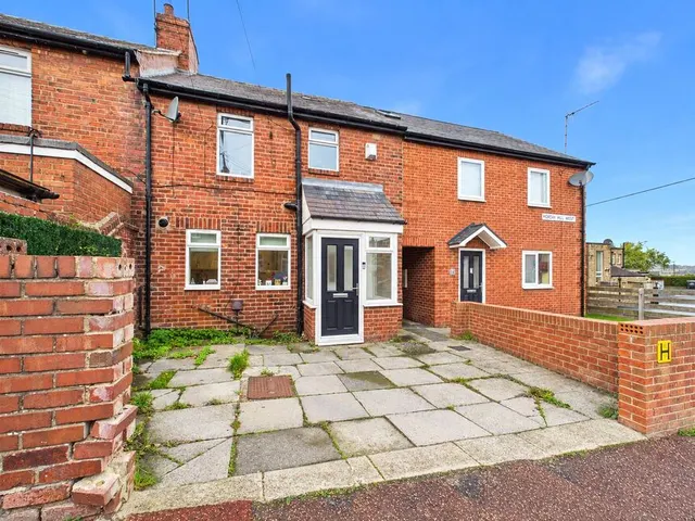 Morgy Hill West, Ryton, NE40, photo 1