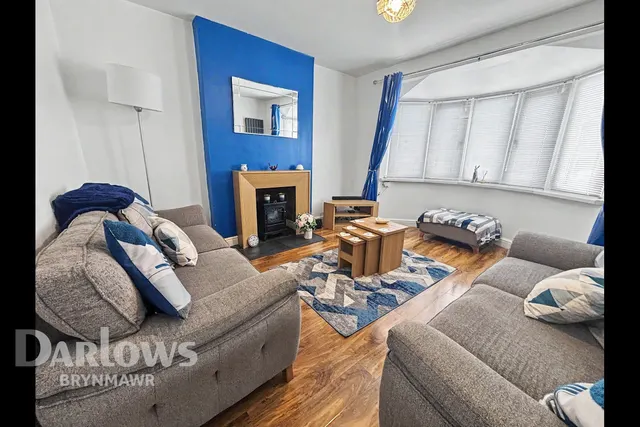 King Street, Brynmawr, photo 3