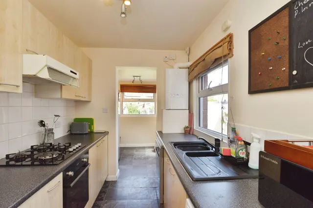 St. Mary Street, New Bradwell, MK13, photo 3