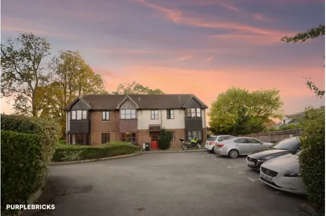 Orchard Close, Wokingham, RG40, photo 2