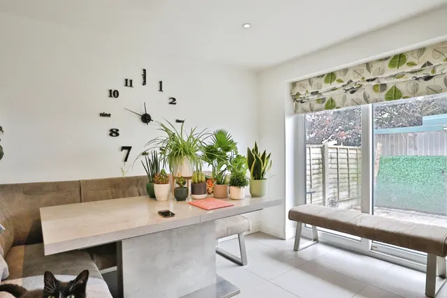 Acaster Drive, Garforth, LS25, photo 2